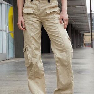 Brandy Melville Kim Cargo Pants